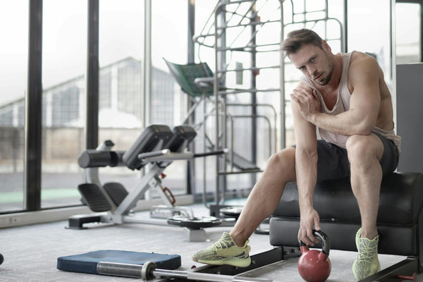 Evita lesiones por sobre entrenamiento: señales de alerta y cómo cuidar tu cuerpo a tiempo